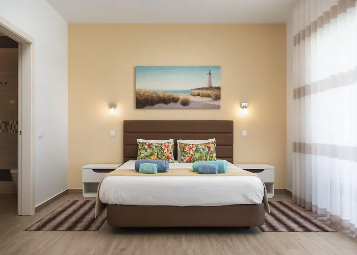 Konukevi Silverside Holidays 4*